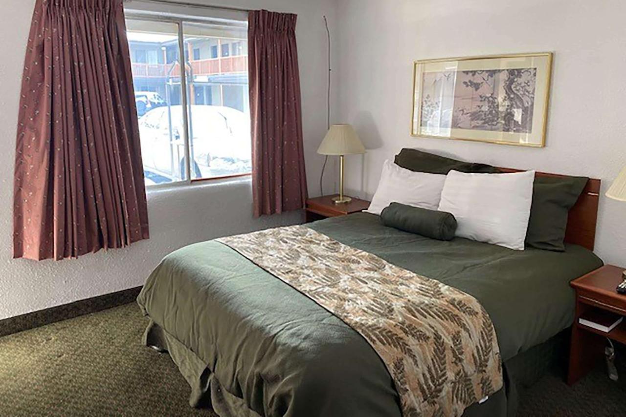 Travelodge By Wyndham The Dalles Exterior foto